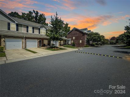 8413 Summerford Drive sold home in Preserve at Prosperity Church, Charlotte, NC
