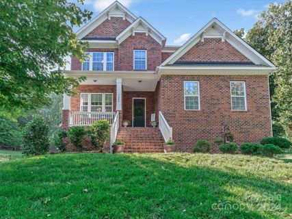 7240 Aldwych Lane sold home in Windsor Forest, Denver, NC