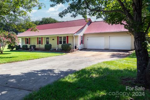 2574 Old Pond Drive sold home in Stoney Creek Acres, Lincolnton, NC