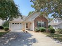 205 Oak Village Parkway sold home in Mooresville, SC