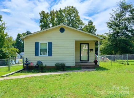 324 E Georgia Avenue sold home in Georgetown Annex, Bessemer City, NC