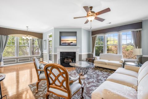 11176 Green Spring Drive 46