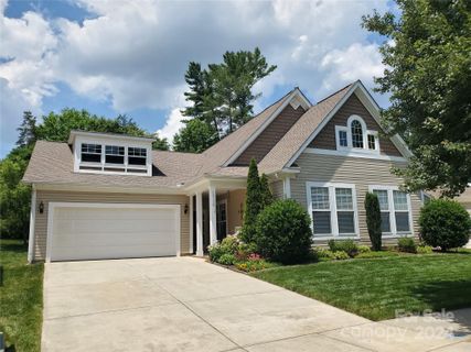 15113 Colonial Park Drive