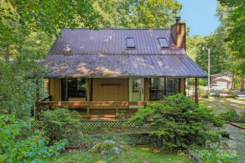 12 Lisa Lane sold home in Woodlands Village, Maggie Valley, NC