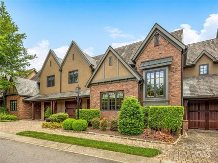 16 Village Oak Drive 10