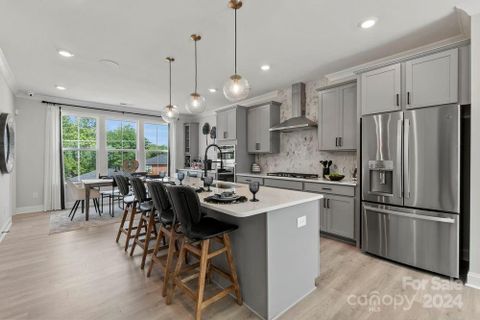 5051 Sunnybrae Place