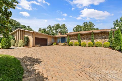 5924 Holiday Shores Avenue sold home in Holiday Shores, Nebo, NC