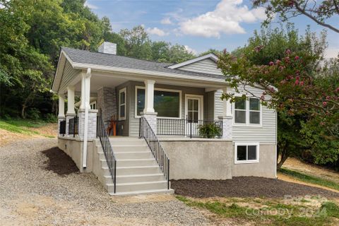 27 Old Chunns Cove Road sold home in Chunns Cove, Asheville, NC
