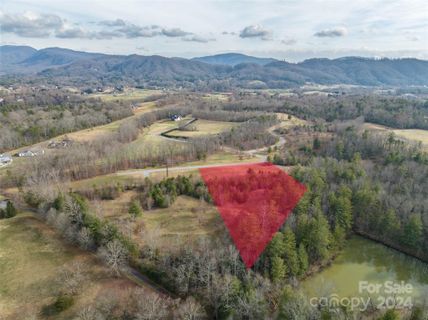 366 Chukar Way sold home in The Farm At Cane Creek, Fletcher, NC