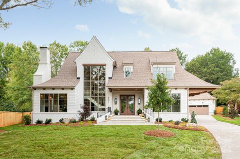 801 Bridlepath Lane