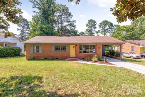 5222 Adams Drive