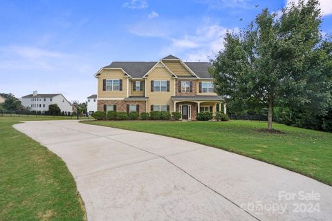 5601 Ballenger Court sold home in Briarcrest North, Waxhaw, NC