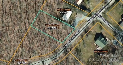 00 Hickory Nut Gap Road