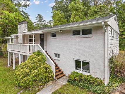 4 Ellenwood Drive sold home in Lookout Valley, Asheville, NC