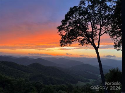 268 Sunset Point Road A/3