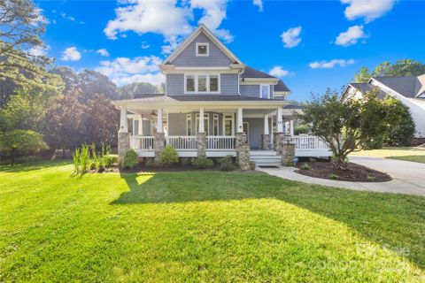 111 Yellow Jacket Circle sold home in Craftsman Point, Mooresville, NC