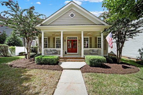 396 Third Baxter Street