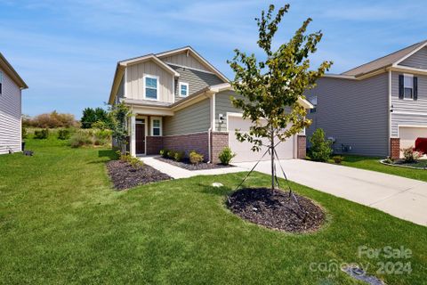3086 Weddington Pointe Drive