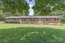 221 Random Road sold home in Mocksville, SC