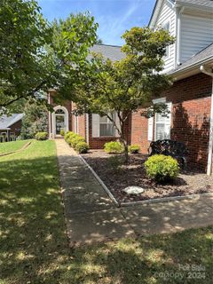 157 Columns Circle sold home in The Columns, Shelby, NC