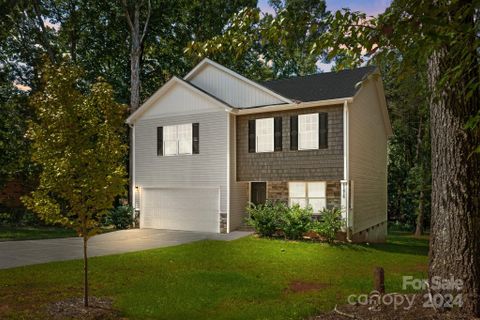 11415 Coble Road sold home in Arlington Forest, Charlotte, NC