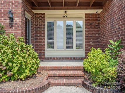 462 Camrose Circle