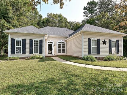 8806 Kapheim Court sold home in Cedar Run, Charlotte, NC
