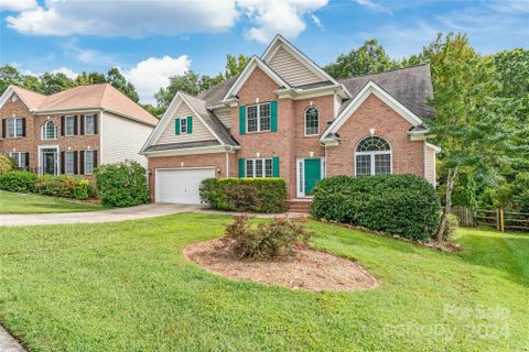 2526 Adonis Court sold home in Back Creek Forest, Charlotte, NC