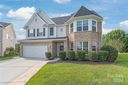 10911 Hat Creek Lane sold home in Davidson, SC