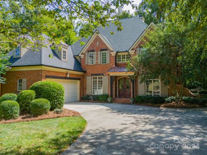 905 Arborfield Drive sold home in Reverdy Glen, Matthews, NC