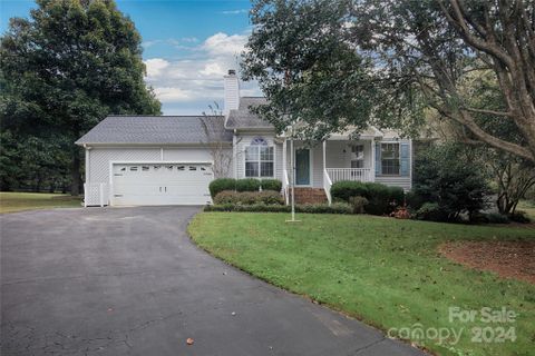 181 Greenwich Drive sold home in The Landings, Statesville, NC
