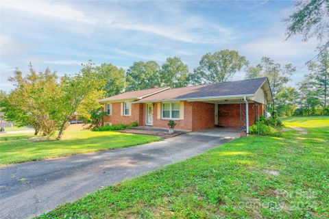 113 Debby Drive sold home in Forest Ridge, Shelby, NC
