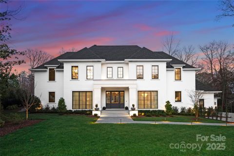 3645 Pelham Lane