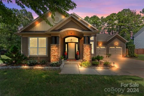 2028 Middleton Farm Drive sold home in South Point Village, Belmont, NC