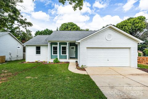 3102 Old House Circle sold home in Pheasant Knoll, Matthews, NC