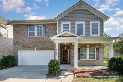 10151 Shanaclear Avenue sold home in Pelhem Pointe, Concord, NC