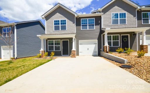 25 Cain Hollow Way