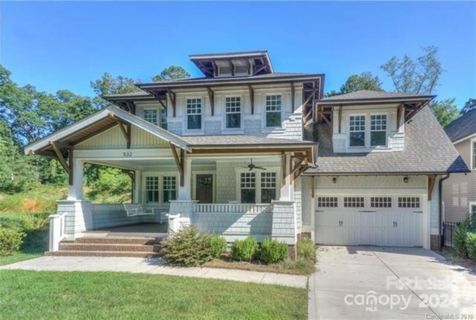 532 Hillside Avenue