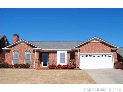 1932 Wexford Court sold home in Wexford, Gastonia, NC
