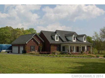 765 Mainsail Drive