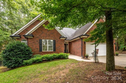 9600 Broken Arrow Court