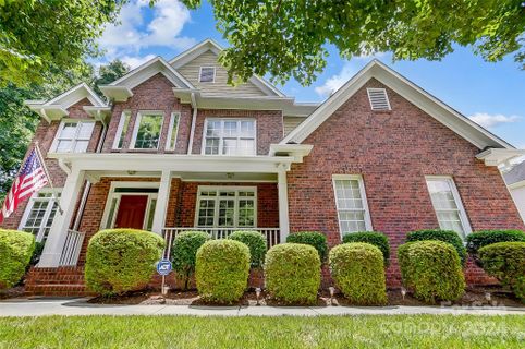 8505 Arley Hall Court