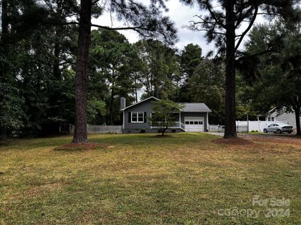 320 Chuckwood Road sold home in Holiday Harbor, Mooresville, NC