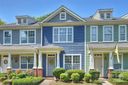 323 Hurston Circle sold home in Charlotte, SC