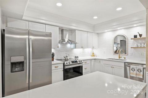 7024 Quail Hill Road sold home in Quail Hollow East, Charlotte, NC