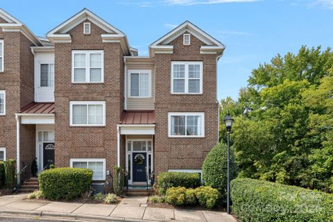 9506 Dunbrody Lane sold home in Village Manor at Ayrsley, Charlotte, NC