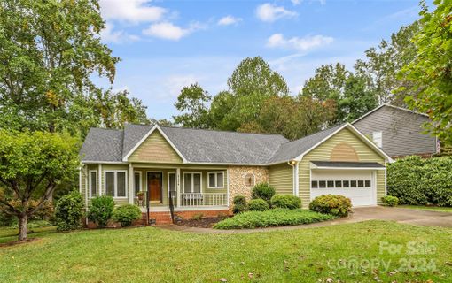3134 5th Street Place sold home in Meadow Creek, Hickory, NC