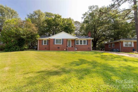1036 Westover Circle