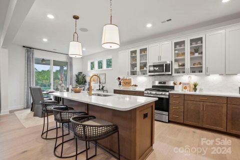 10009 Saddle Branch Drive