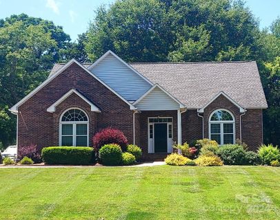 545 Deerfield Drive